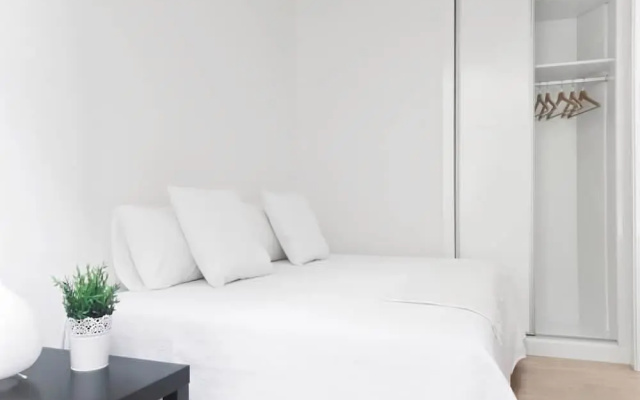 Malaga 101494 1 Bedroom Apartment by Mo Rentals
