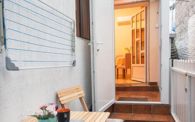 Sasa House