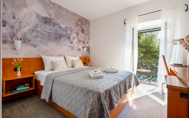 Hotel Kaštil