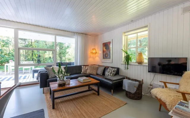 4 Star Holiday Home in Norre Nebel