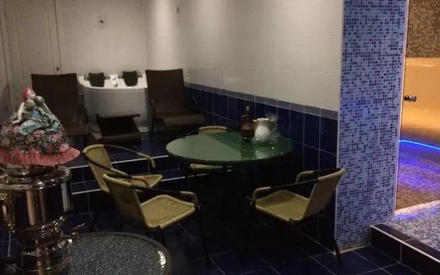 На Медовой