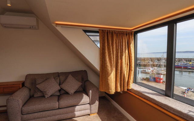 Apartment 3