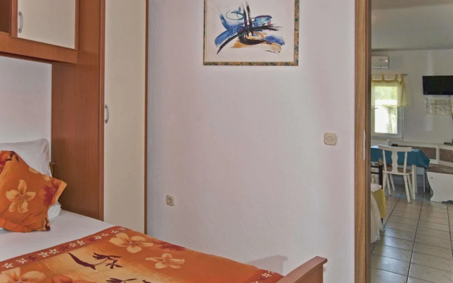 Apartments Zderic