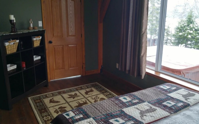 Strong Timbers B&B