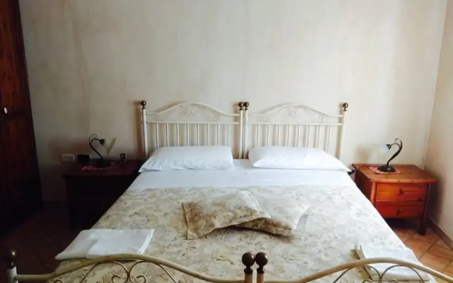 La Tavernola Agriturismo - Tenuta Mandia