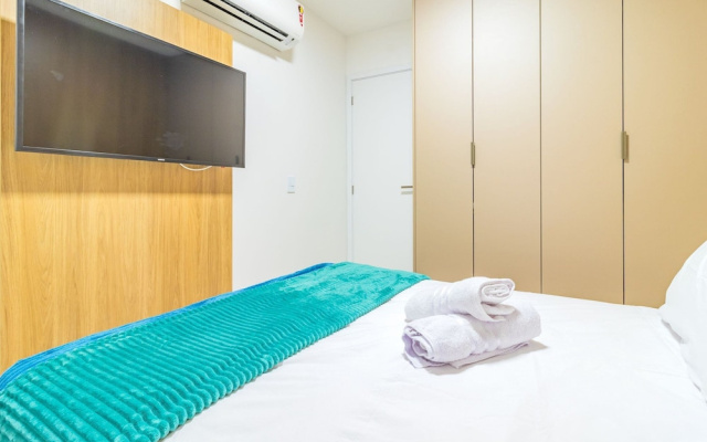 Cais Eco #310 - Ape com Piscina por Carpediem