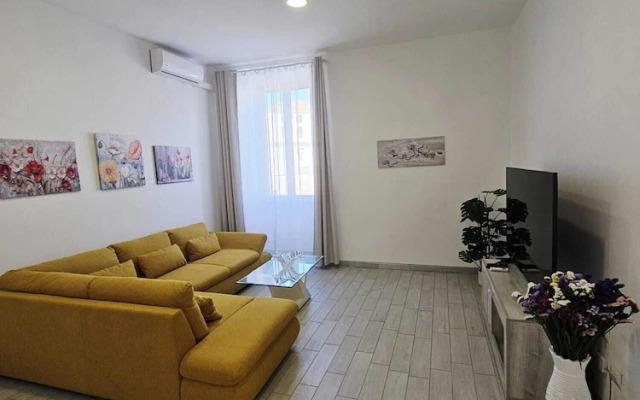 Seascape Apartment