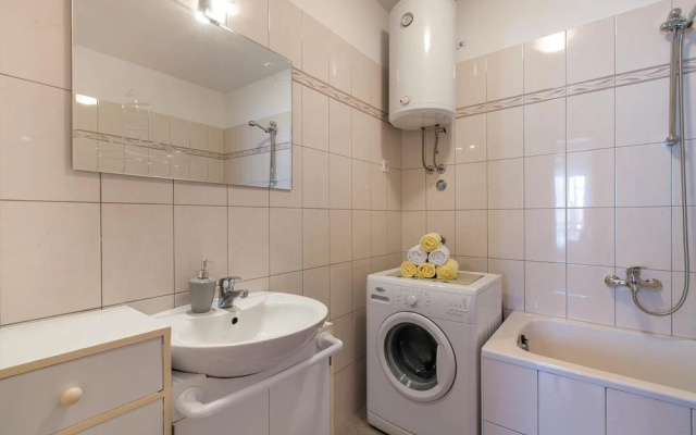 Awesome Home in Kastel Gomilica With Wifi and 3 Bedrooms