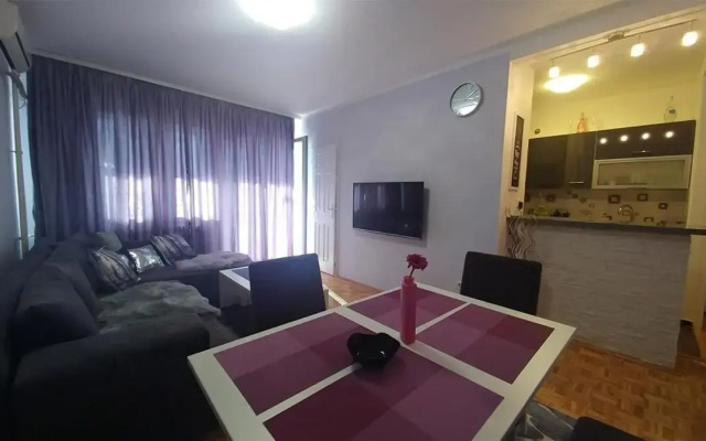 Ivn Apartment