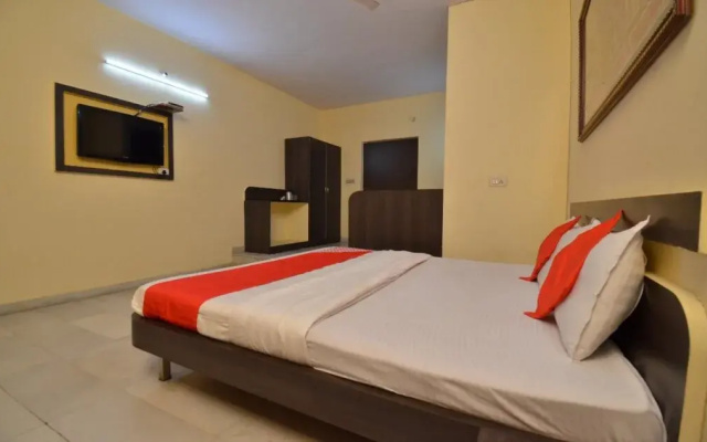 Oyo 24408 Nirmala Guest House