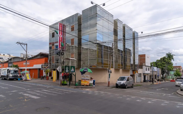 Apartahotel Torres de Cristal Cali