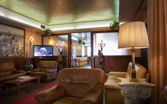 Hotel Eden