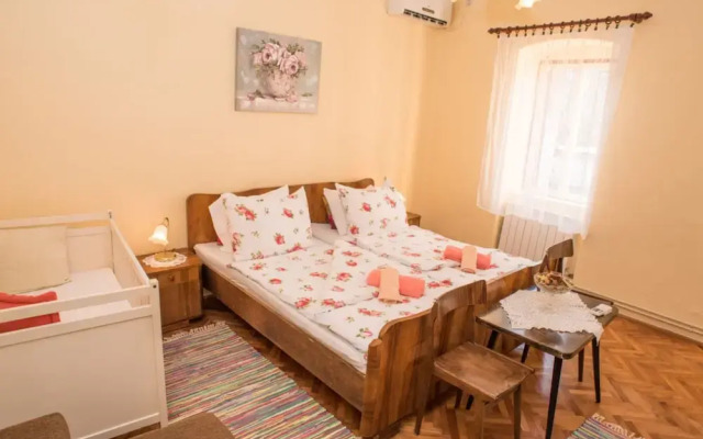 Exquisite Holiday Home With Private Pool and Sauna