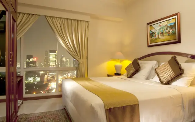The Residences at Puri Casablanca