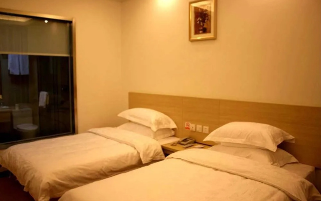 Qianjia Kefu Hotel