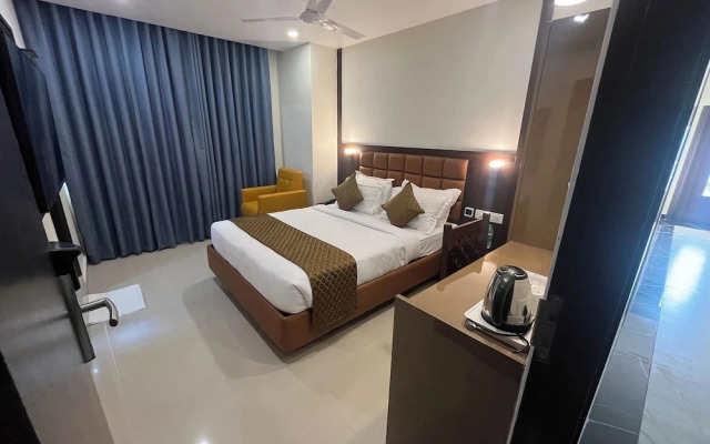 Hotel Landridge - Hitech City Hyderabad