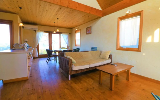 Oceanic House Tamatebako