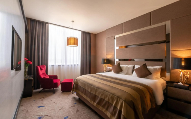 New World Suites