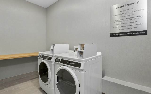 Hampton Inn By Hilton Cornwall