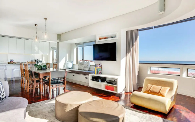 Sea Point Kingsgate Apartment