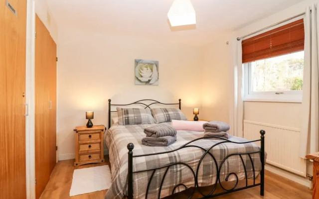 10 Annesley Park