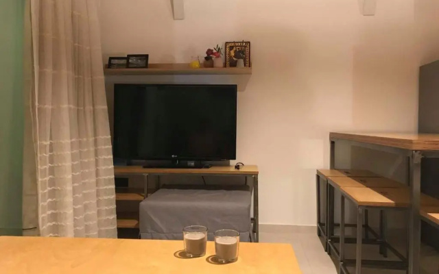 Eleni's house