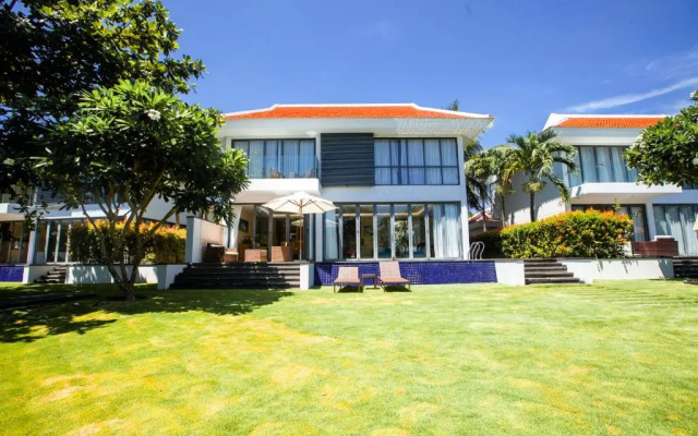 Wonderful Danatrip Beach Villas
