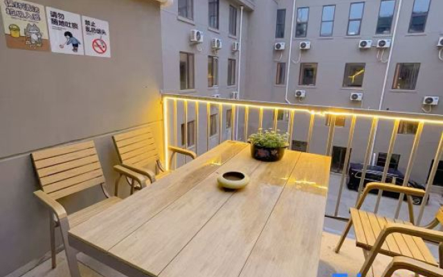 Daibei Hostel (Jinan Railway Station)