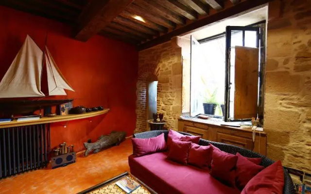 Barbary Lane House Rental