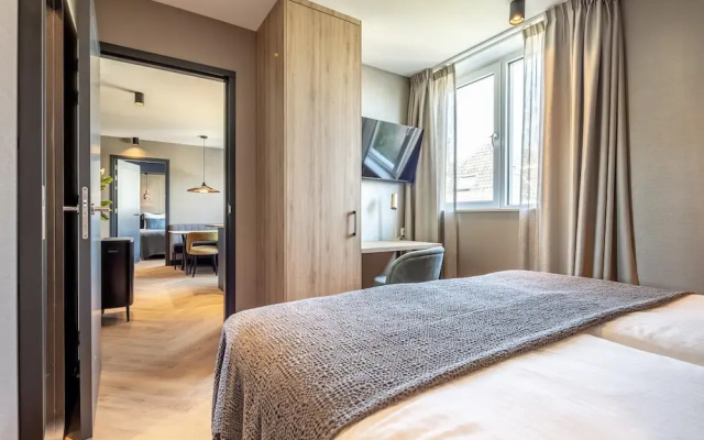 Historic Canal Home in Delft