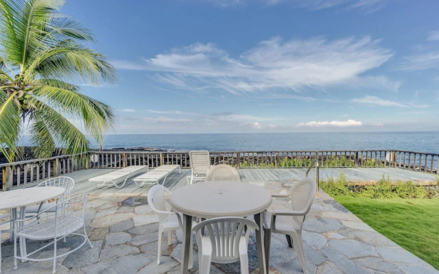Kaikea Hale Oceanfront Paradise