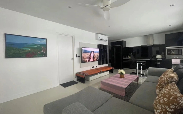 Sunset Plaza Condominium