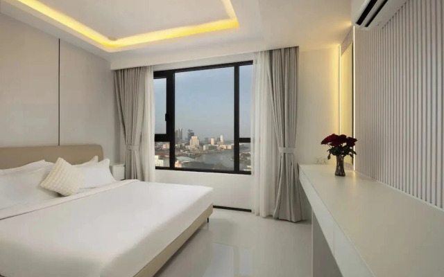 Pinnacle Moments Residence