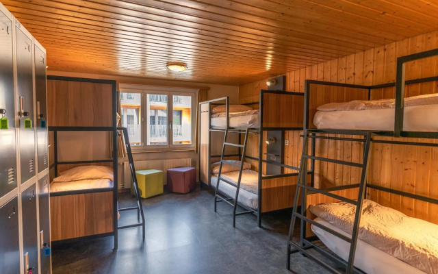 Eiger Lodge Easy