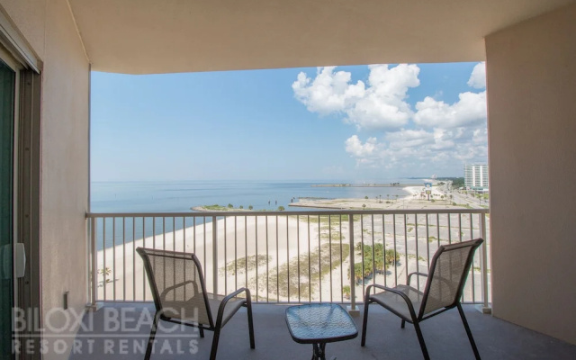 Sea Breeze-Sea Breeze 1007 Penthouse