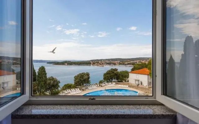 Hotel Bor