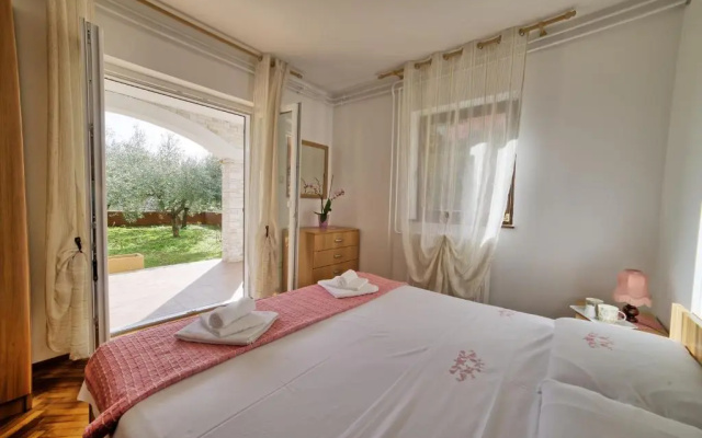 Apartments Mirella