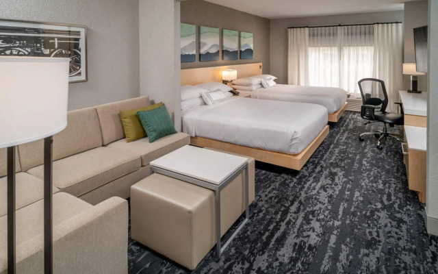 Delta Hotels by Marriott Huntington Downtown