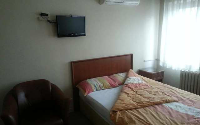 Pinar Hotel