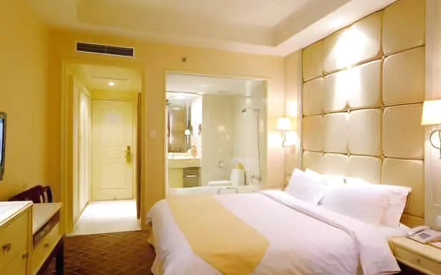 Starway Hotel