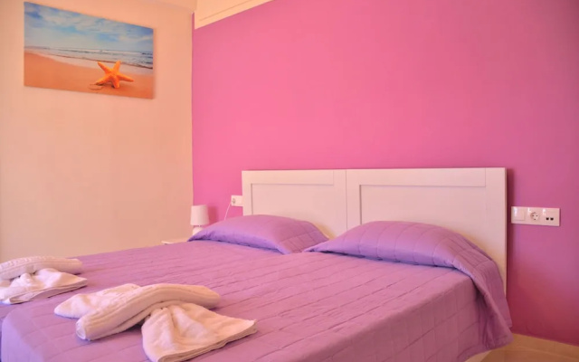Evagelia Suites RED