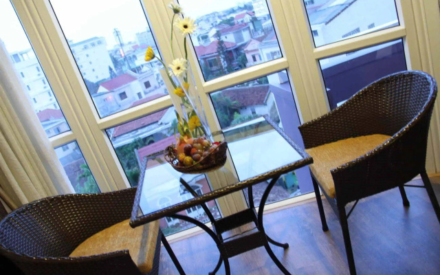Orchid Hotel