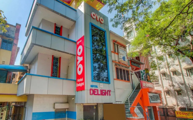 Oyo 22376 Hotel Delight
