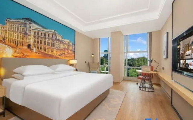 Vienna International Hotel (Yongjian Chang Avenue Financial Building)