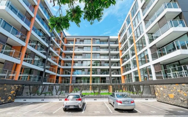 Luxury Apartment in Epsom