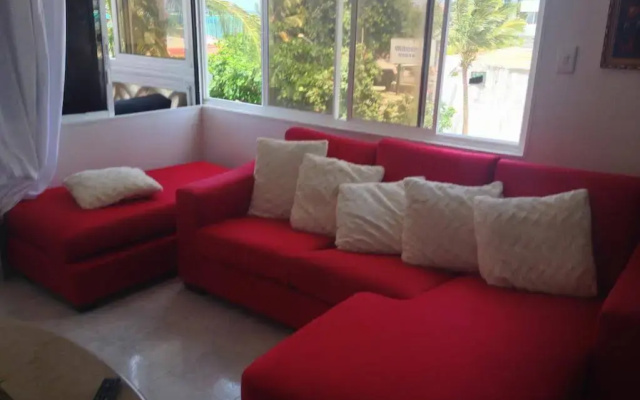 Commodore bay Club