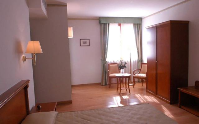 HC Hotel Cremona Pilgrim's