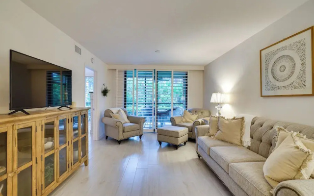 Bonita Springs Condo w/ Community Pool!