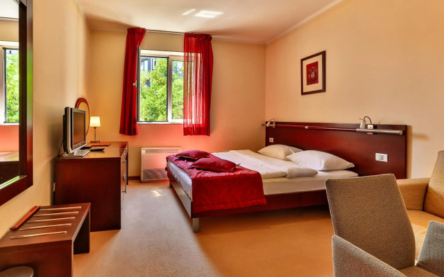 Hotel Max Prestige