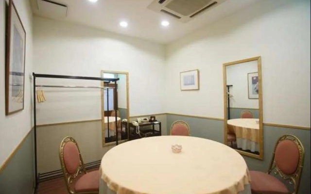 Central Hotel Sasebo